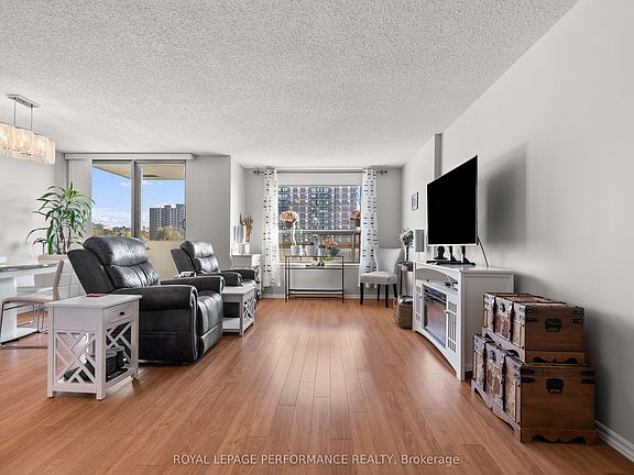 2nd image of 200 Lafontaine Ave #407