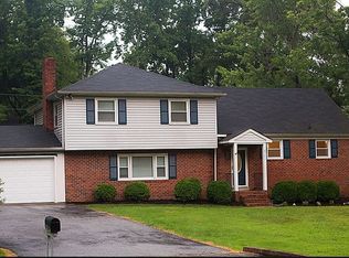 8741 Gem St, North Chesterfield, VA 23235