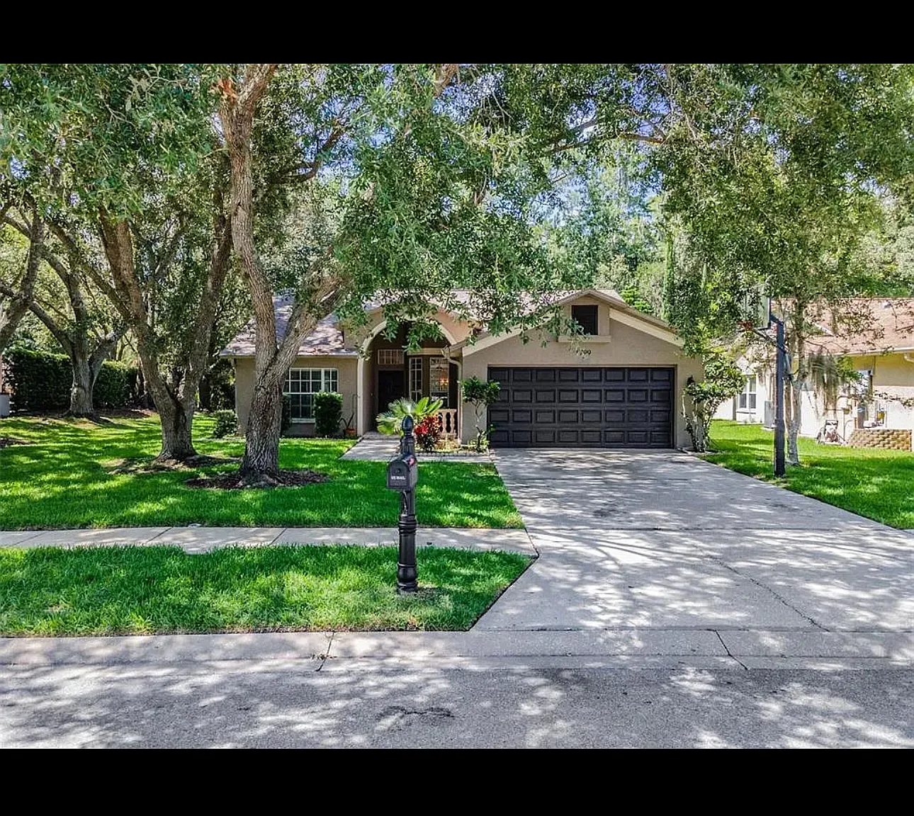 4 bed, 1594 sqft, $4,000 — Photo 1