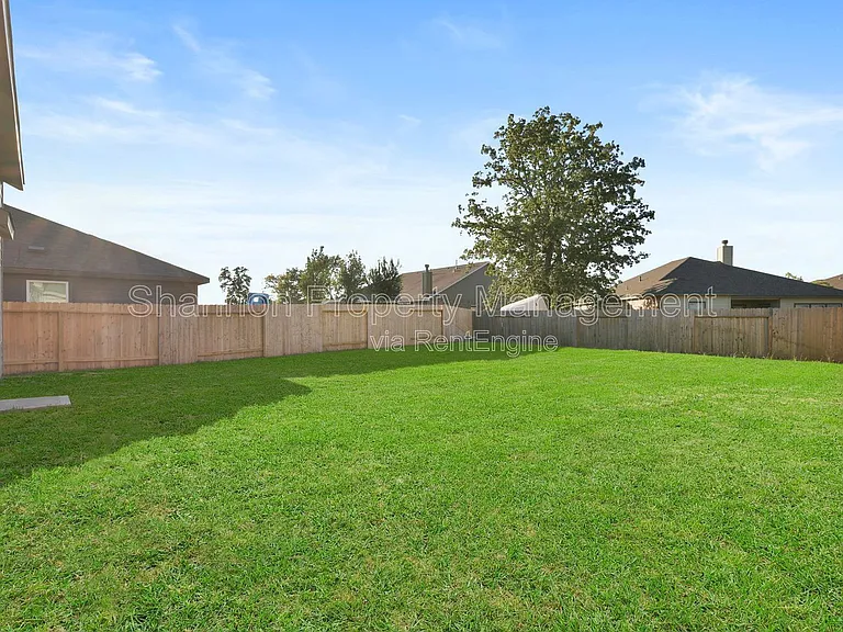 253 Douglas Hills Dr — Photo 26