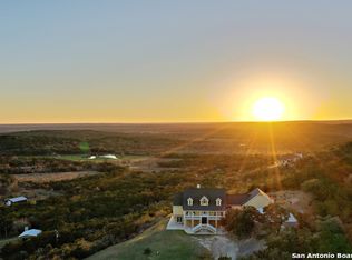 8454 County Road 279, Rio Medina, TX 78066