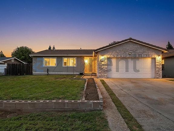 5th image of 2307 N Cirby Way