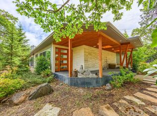 1988 Old Siskiyou Highway, Ashland, OR 97520