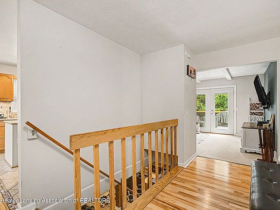 5th image of 13305 Turner Rd