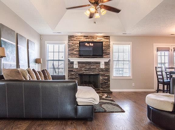 5th image of 3754 Silver Fox Ln