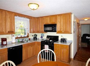 7 Ronnie Dr, Nashua, NH 03062
