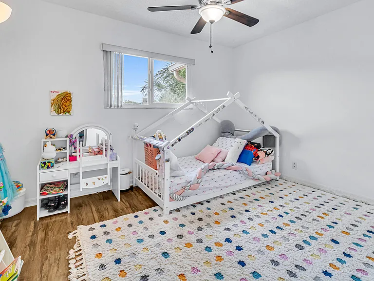 7610 Pinewalk Dr S #128 — Photo 14