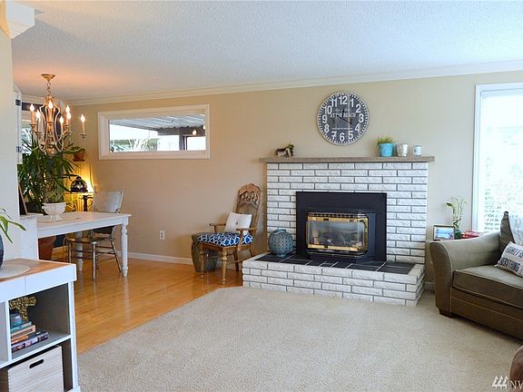 5th image of 844 Melody Ln
