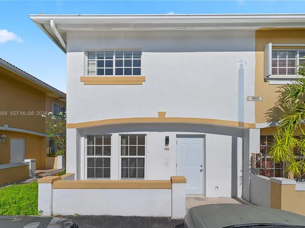 365 NW 109th Ave APT 701, Miami, FL 33172