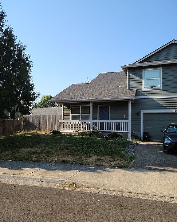 1st image of 2151 NE Clarendon St