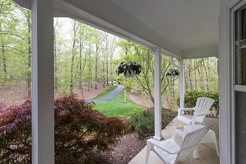 5th image of 12175 Breckinridge Ln