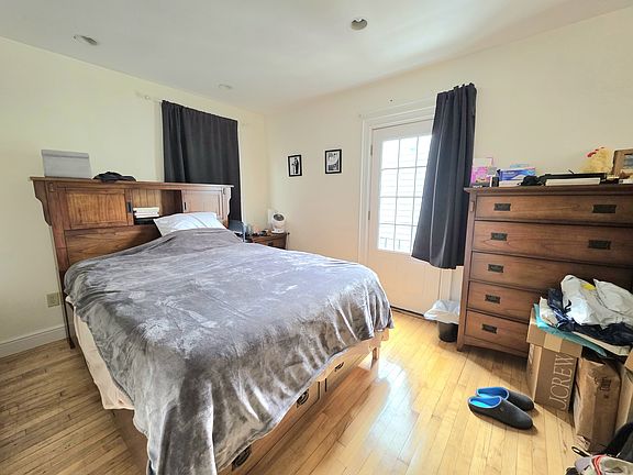 4th image of 3 Gore Street Pl #3-4M