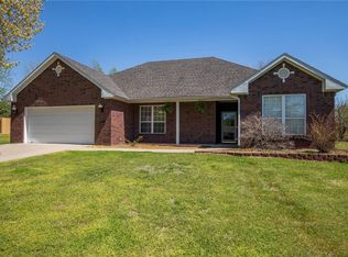 3053 Brandy Ln, Springdale, AR 72762