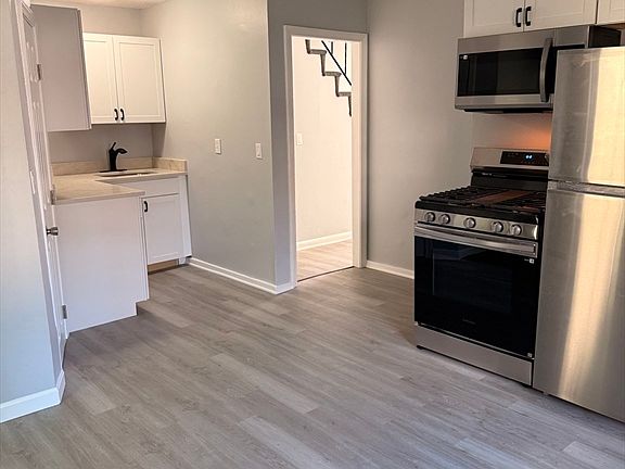 3rd image of 1-1 Three Harrison Pl