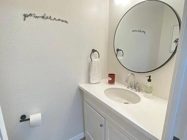 262 Long Meadow Ln — Photo 14