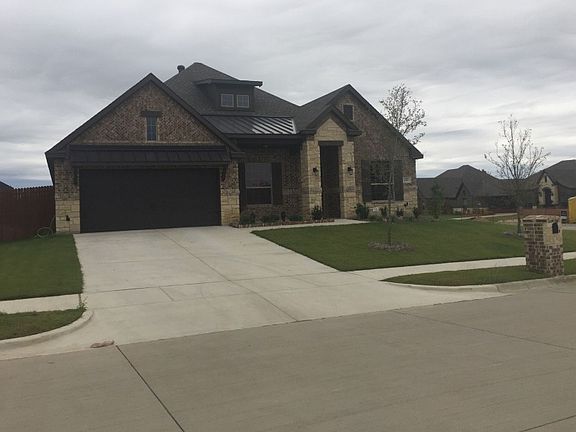 2nd image of 602 Lonesome Dove Dr
