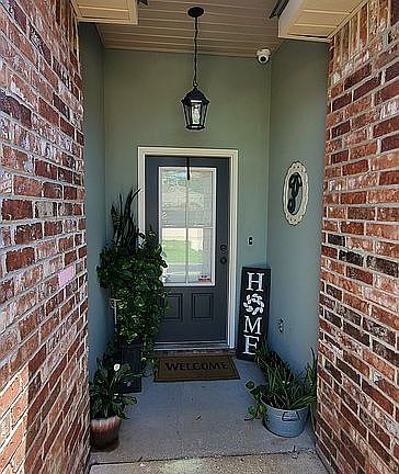 5th image of 209 Herrington Dr