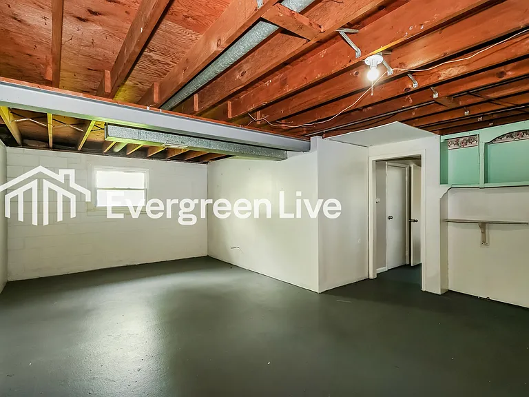 2549 Berthbrook Dr — Photo 14