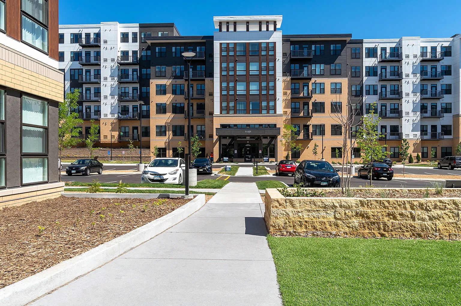 Bren Road Station 55+ Apartments — Photo 4