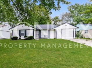 9232 E Rochelle Dr, Indianapolis, IN 46235