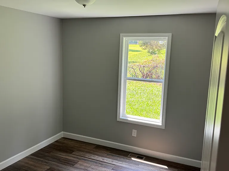 203 Armstrong Ct — Photo 7