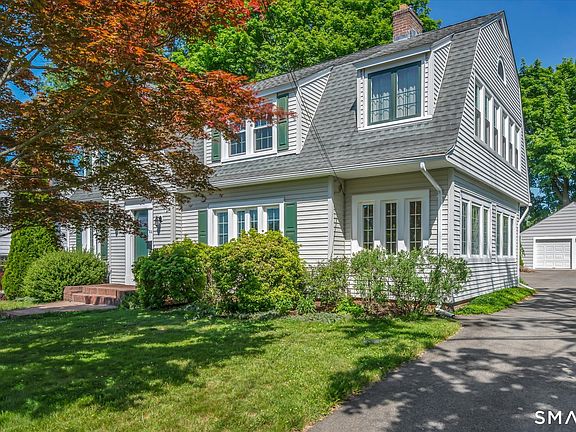 2nd image of 62 Hillcrest Terrace
