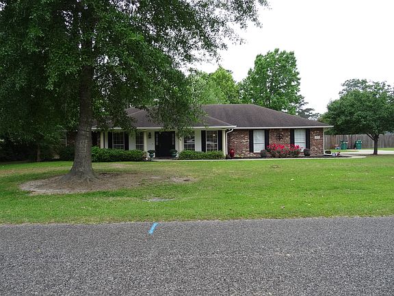 3rd image of 177 E Weber Cir