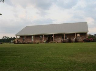 430 Loredo Dr, Vicksburg, MS 39183