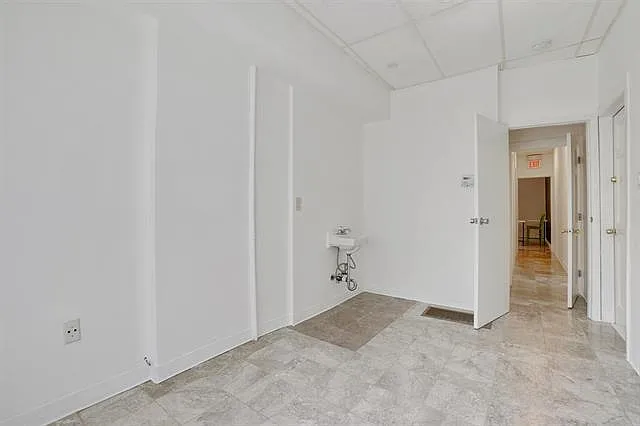 212 Palisade Ave #1R — Photo 2