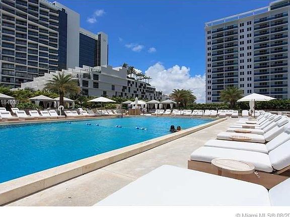 4th image of 2301 Collins Ave APT 302