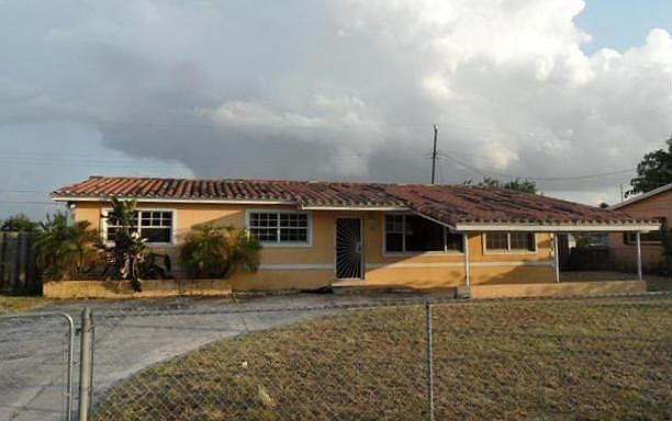 1st image of 3960 NW 185th St