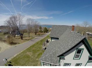 12 Steamboat Rd, Bailey Island, ME 04003