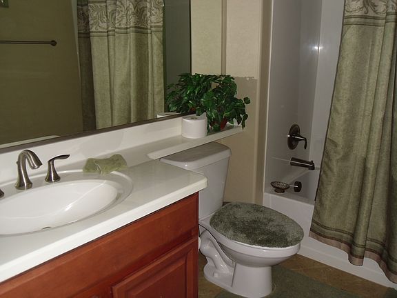 5th image of 638 W Coconino Pl