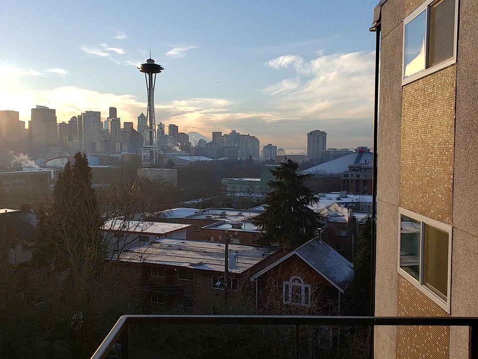 1st image of 800 1st Ave N APT 36