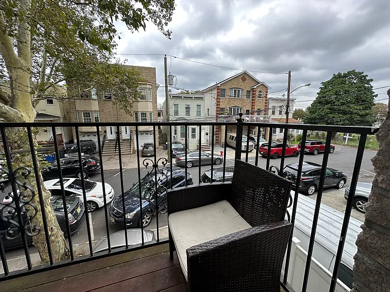 216 Delaware Ave #1 — Photo 3