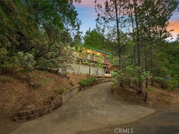12378 Black Oak Dr, Loch Lomond, CA 95461