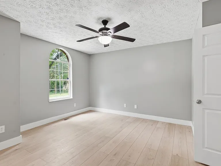 2222 Woods Smith Rd — Photo 24