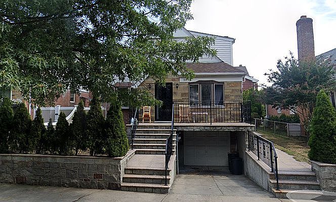 1st image of 64-73 Ellwell Cres #2