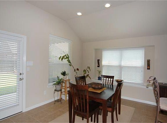 4th image of 13203 Barons Cove Ln