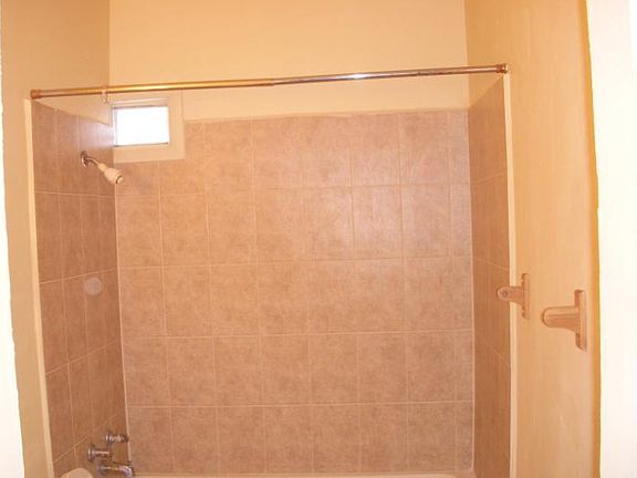 3rd image of 3819 Farnam St