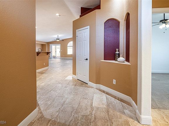 3rd image of 10768 Porter Mountain Ct