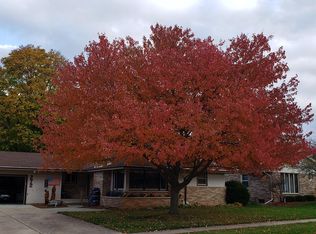 272 Peters Pkwy, Burlington, WI