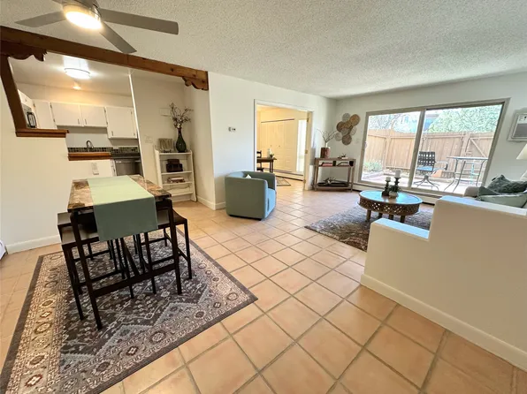 147 Calle Ojo Feliz Unit E, Santa Fe, NM 87505