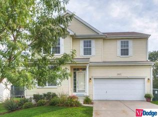 1317 N 206th St, Elkhorn, NE 68022