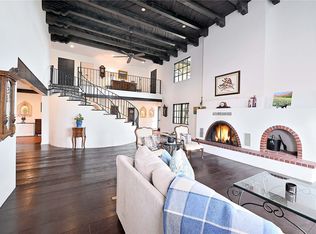 16 Toro Ln, Santa Fe, NM 87508
