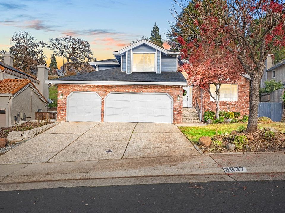 1st image of 3637 Amethyst Dr