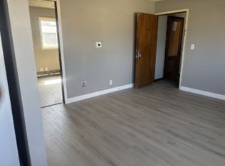 325 Clymer Rd #2, Hiawatha, IA 52233