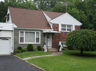 36 Halock Dr, Greenwich, CT 06831