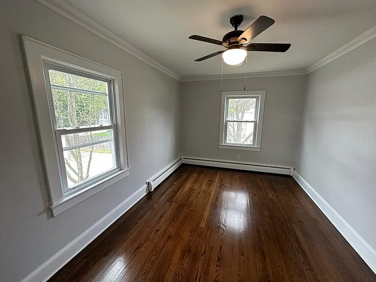 1114 Old Freehold Rd — Photo 15
