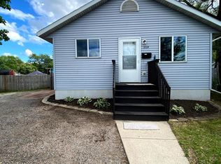 1014 Breckenridge Ave, Saint Cloud, MN 56303